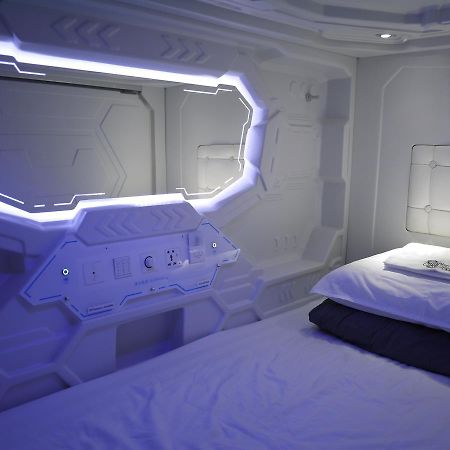 Aloha Capsule Hostel 仙本那 外观 照片
