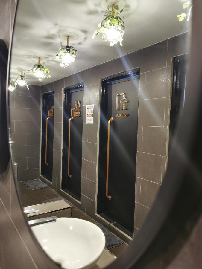 Aloha Capsule Hostel 仙本那 外观 照片